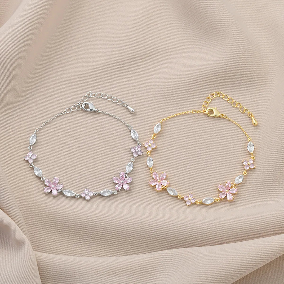 Simple Style Flower Copper Inlay Zircon Bracelets