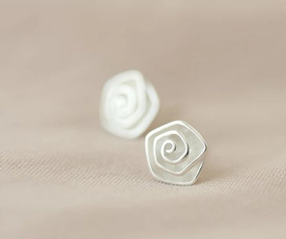 Simple Style Flower Plating Copper Ear Studs