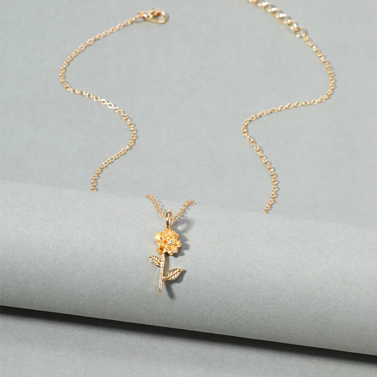 Simple Style Flower Zircon Alloy Wholesale Pendant Necklace