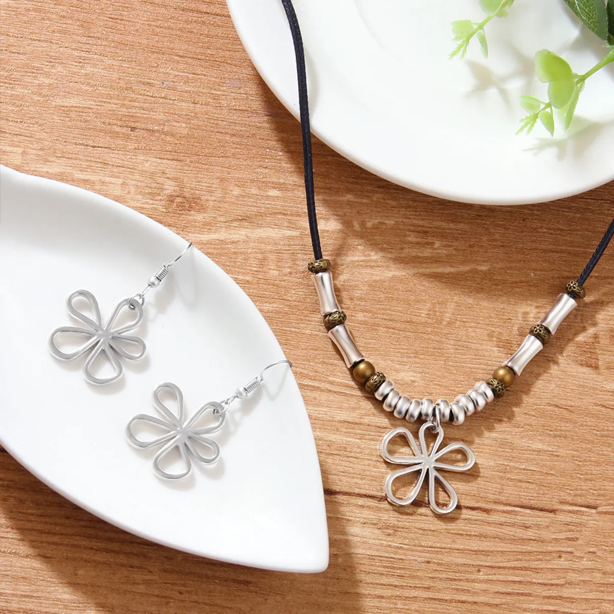 Simple Style Geometric Flower Pu Leather Alloy Plating Women's Jewelry Set