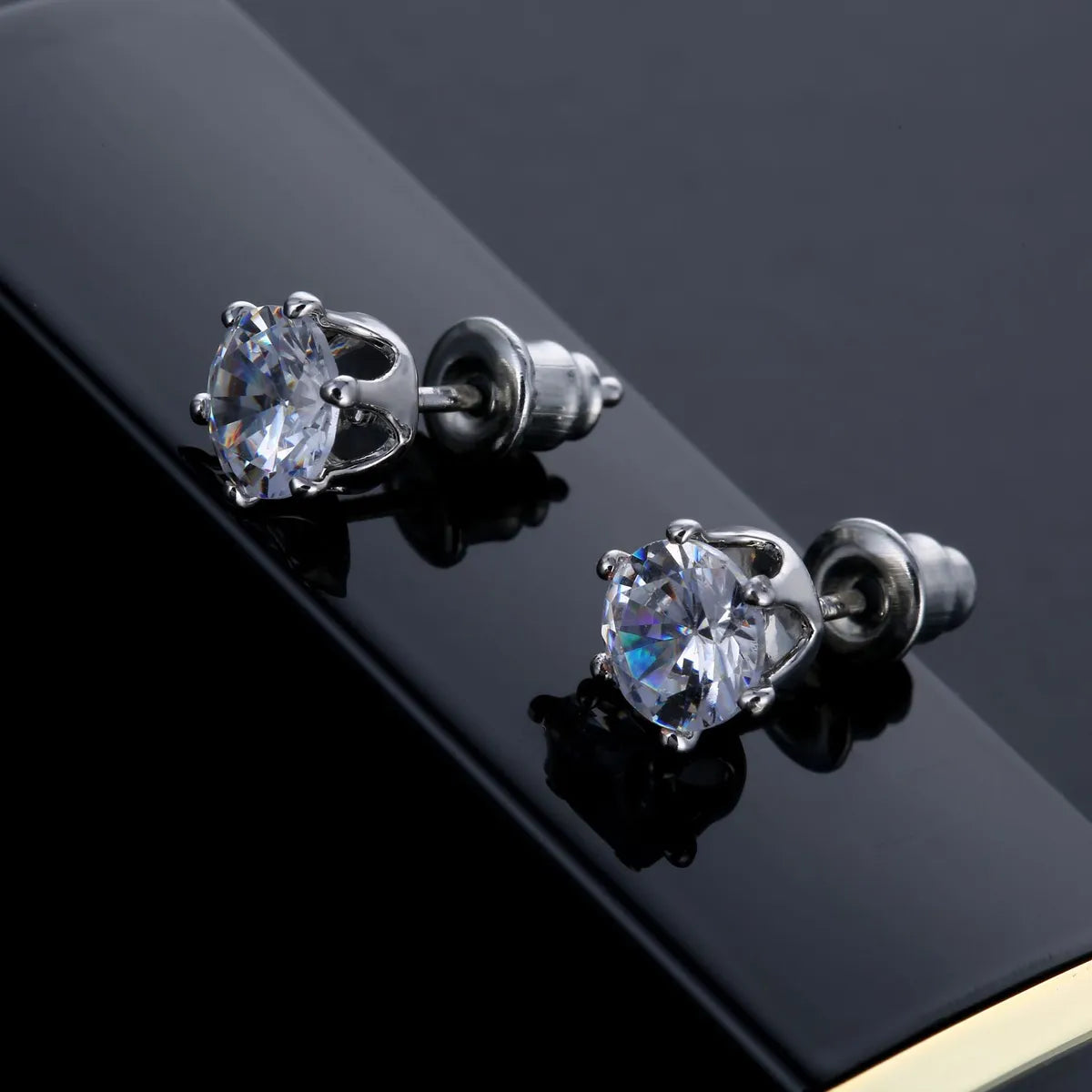 Simple Style Geometric Metal Inlay Artificial Gemstones Women's Ear Studs 1 Pair