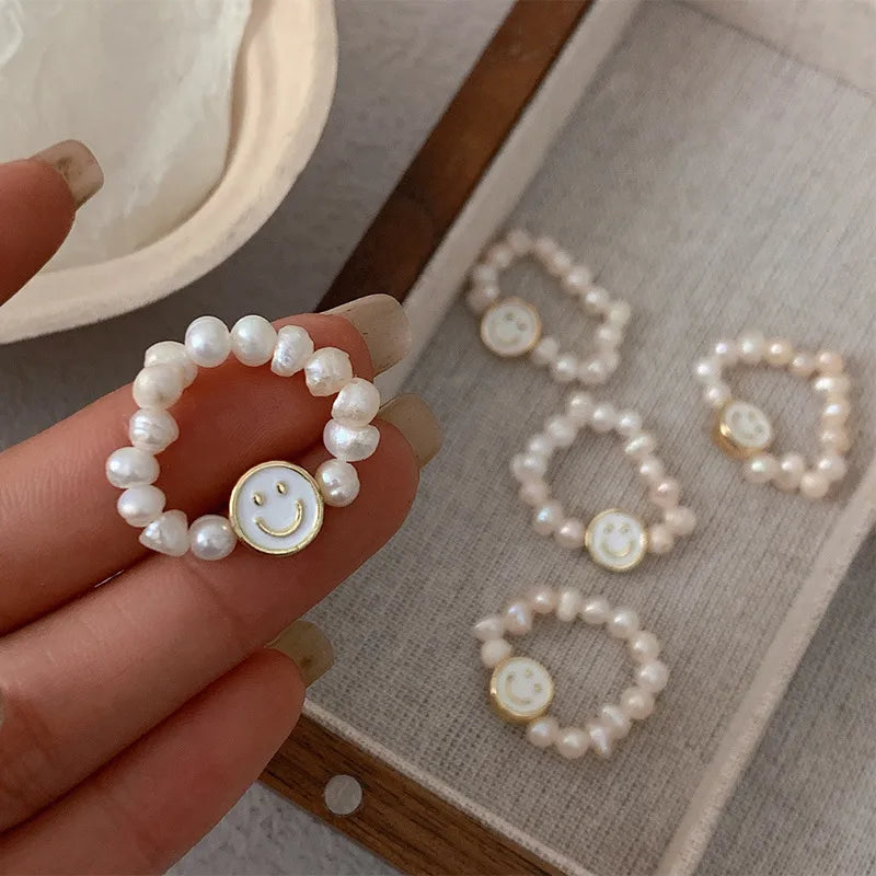 Simple Style Geometric Smile Face Artificial Pearl Elastic String Mixed Materials Beaded Plating Women'S Adjustable Ring