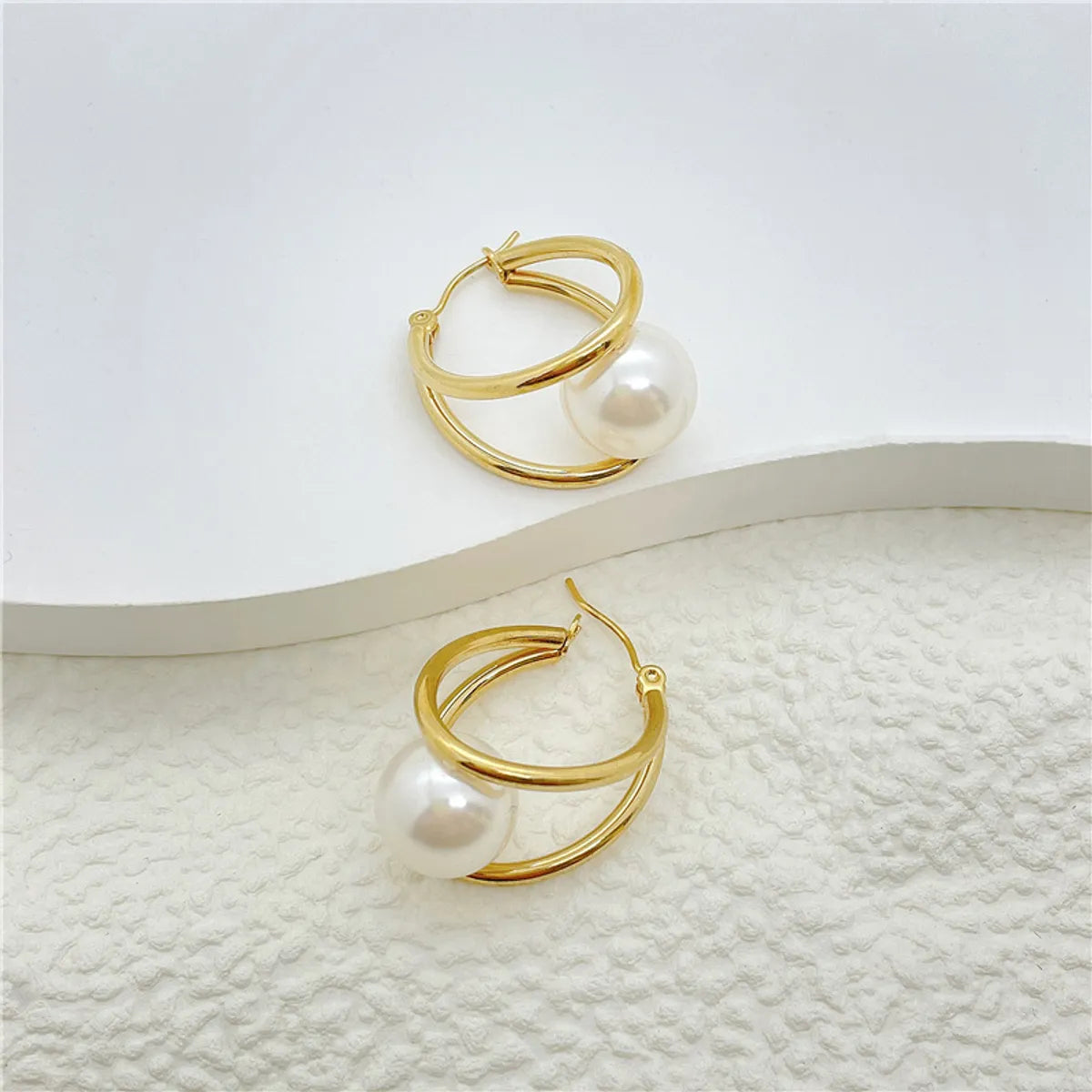 Simple Style Geometric Stainless Steel Plating Artificial Pearls Earrings 1 Pair