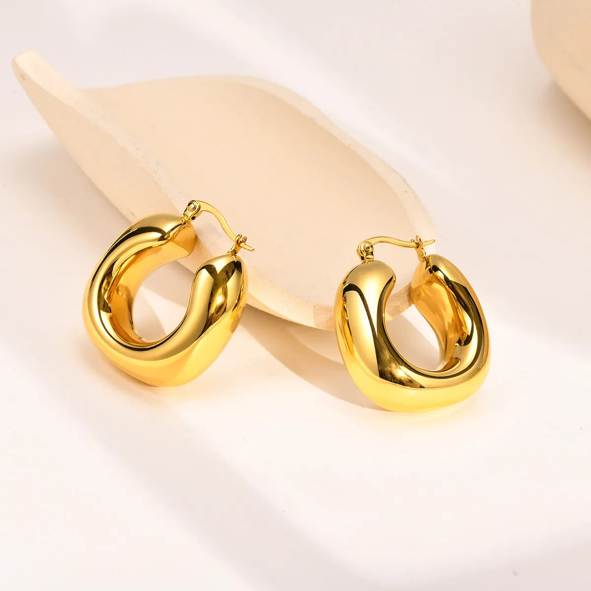 Simple Style Geometric Stainless Steel Plating Earrings 1 Pair