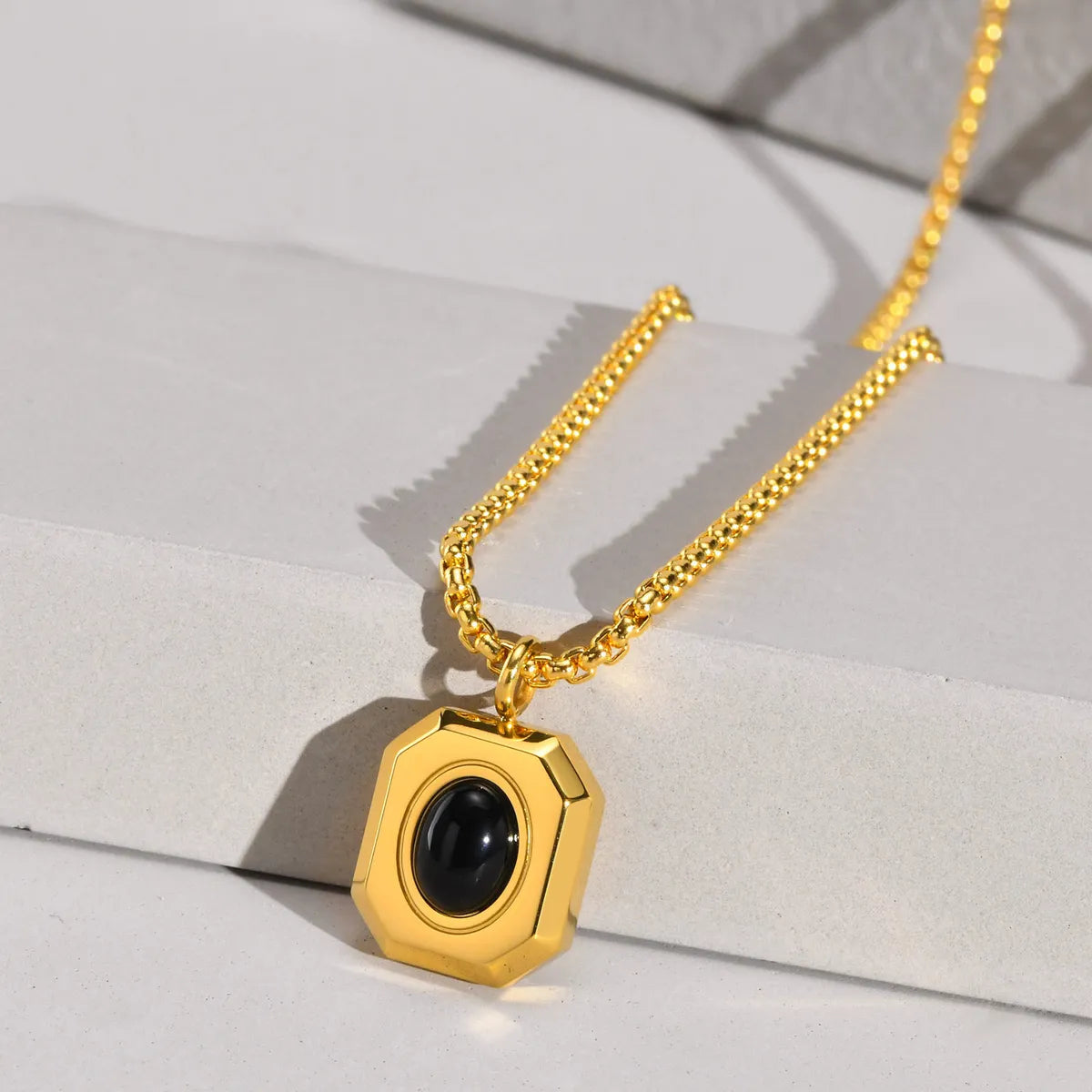 Simple Style Geometric Stainless Steel Plating Inlay Agate 18k Gold Plated Men's Pendant Necklace