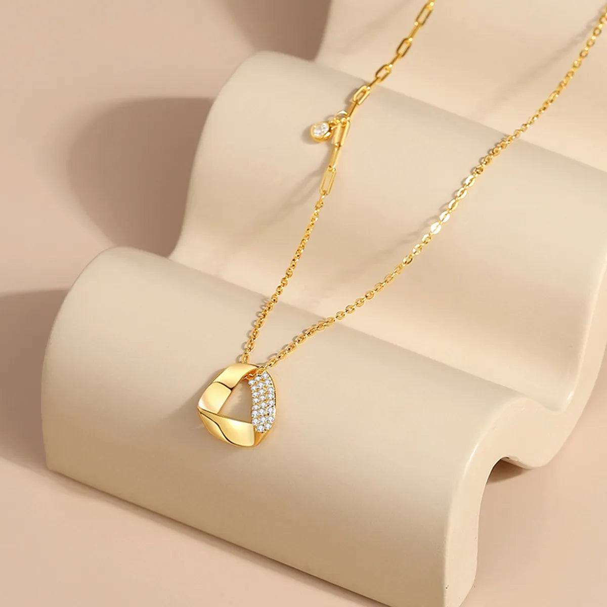 Simple Style Geometric Sterling Silver Plating Inlay Zircon Pendant Necklace