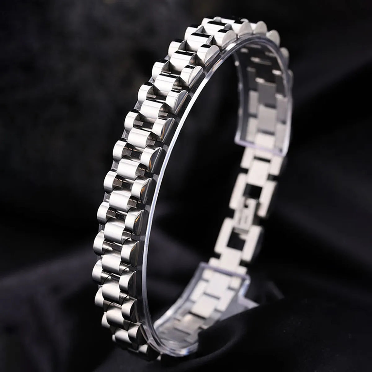 Simple Style Geometric Titanium Steel Bracelets In Bulk