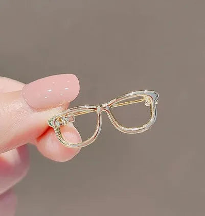 Simple Style Glasses Alloy Plating Hollow Out Unisex Brooches