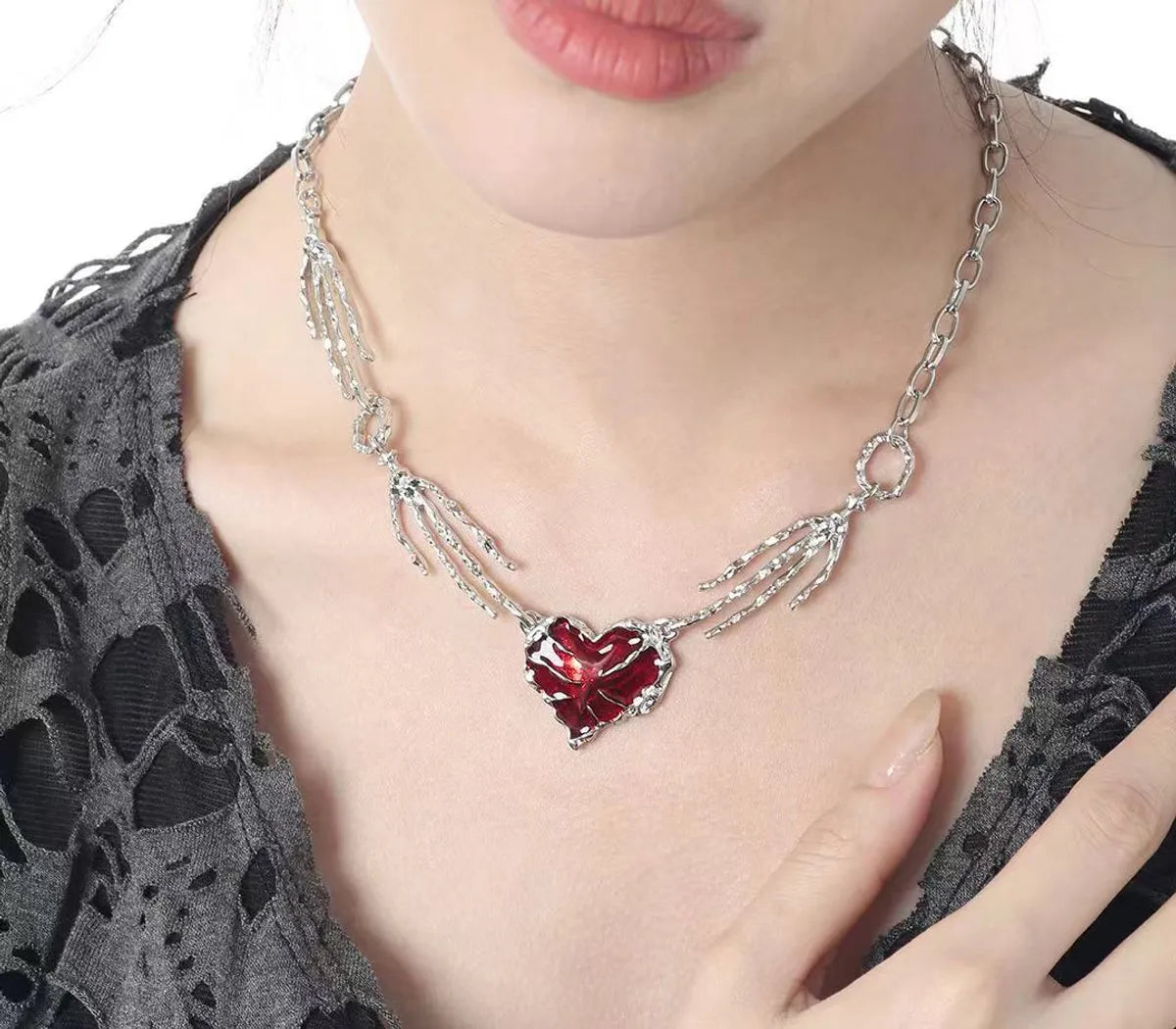 Simple Style Hand Heart Shape Alloy Wholesale Necklace