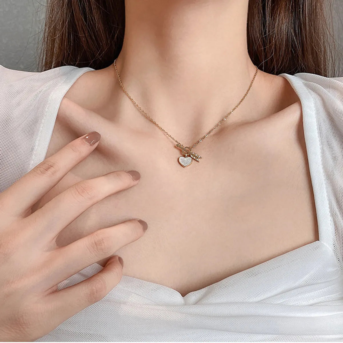 Simple Style Heart Shape Alloy Plating Chain Women's Pendant Necklace 1 Piece