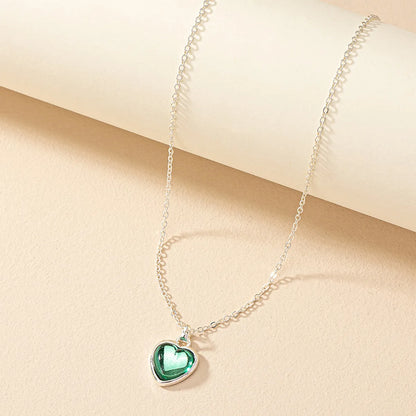 Simple Style Heart Shape Alloy Plating Inlay Gem Women's Pendant Necklace