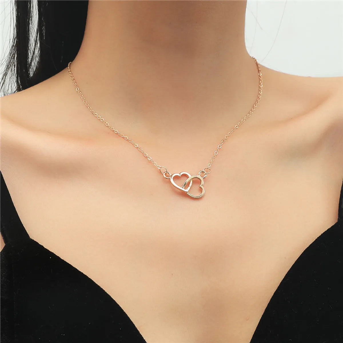 Simple Style Heart Shape Alloy Plating White Gold Plated Gold Plated Women's Pendant Necklace