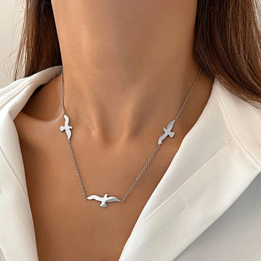 Simple Style Heart Shape Bird Stainless Steel Pendant Necklace 1 Piece