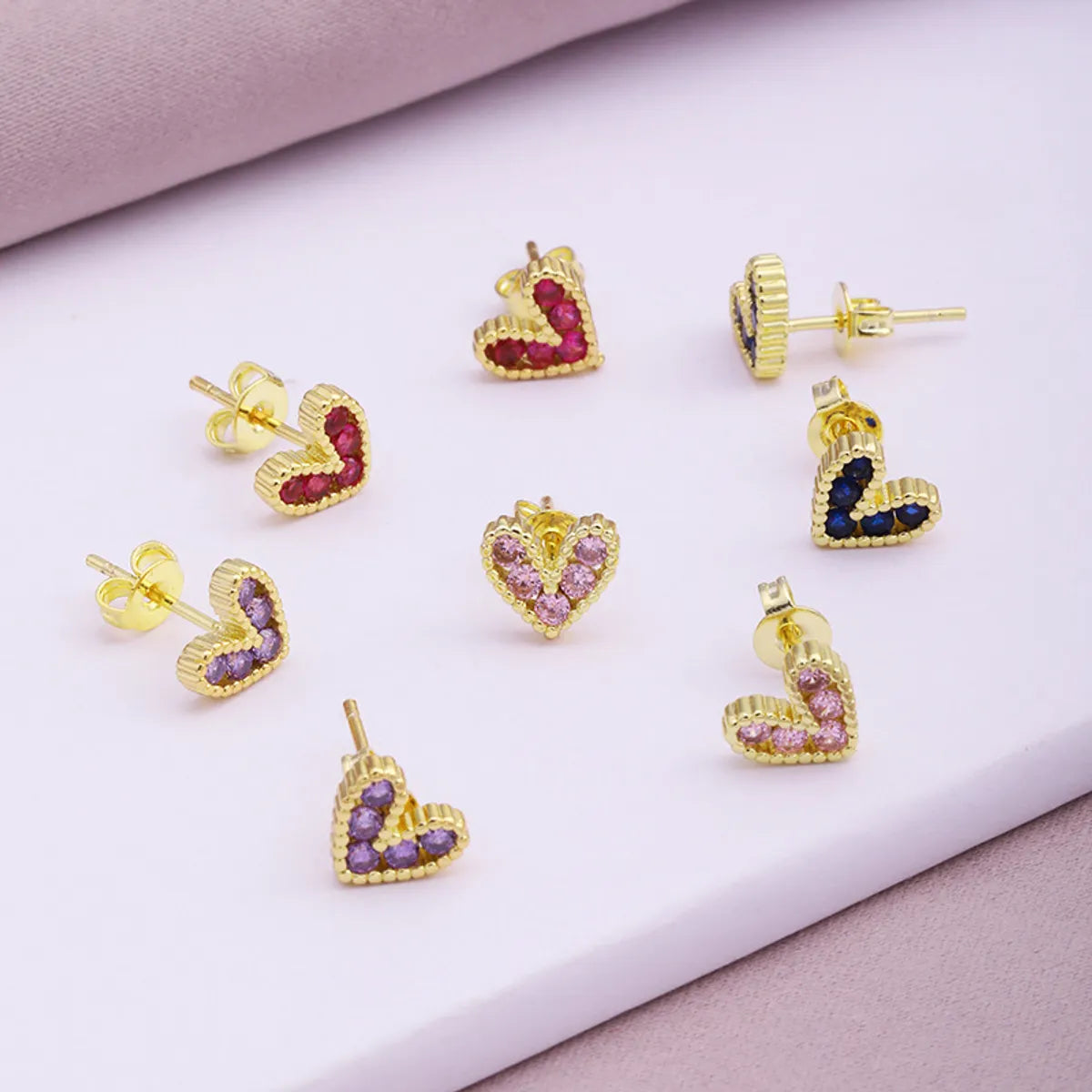 Simple Style Heart Shape Copper Inlay Zircon Ear Studs 1 Pair