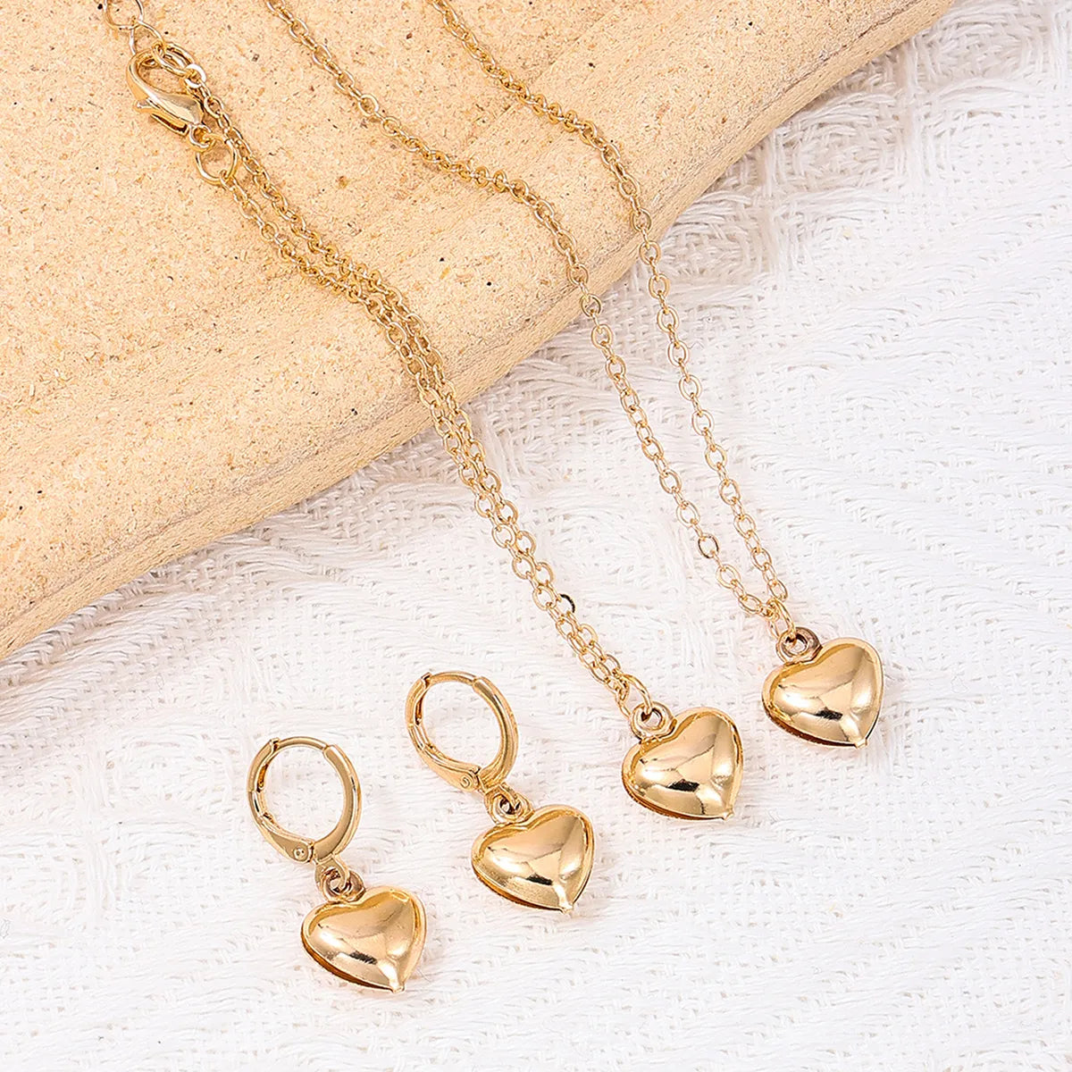 Simple Style Heart Shape Ferroalloy Women's Jewelry Set