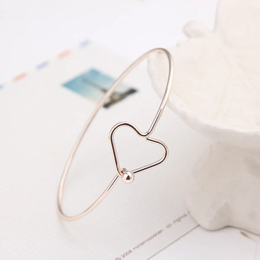 Simple Style Heart Shape Metal Wholesale Bangle