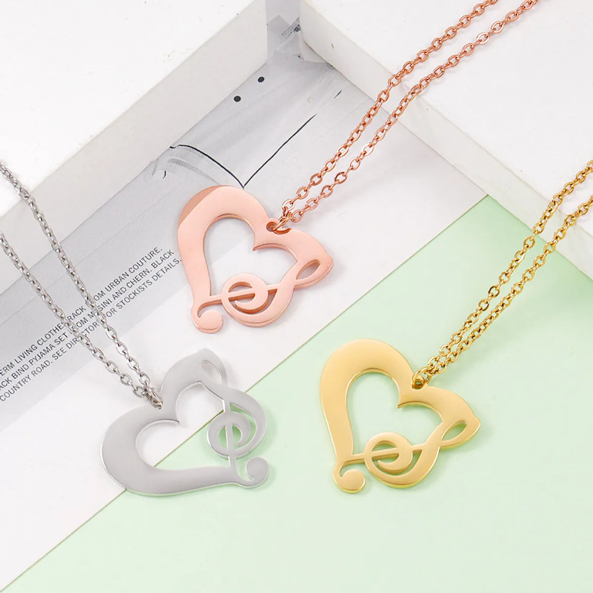 Simple Style Heart Shape Notes Titanium Steel Plating Hollow Out 18k Gold Plated Rose Gold Plated Pendant Necklace