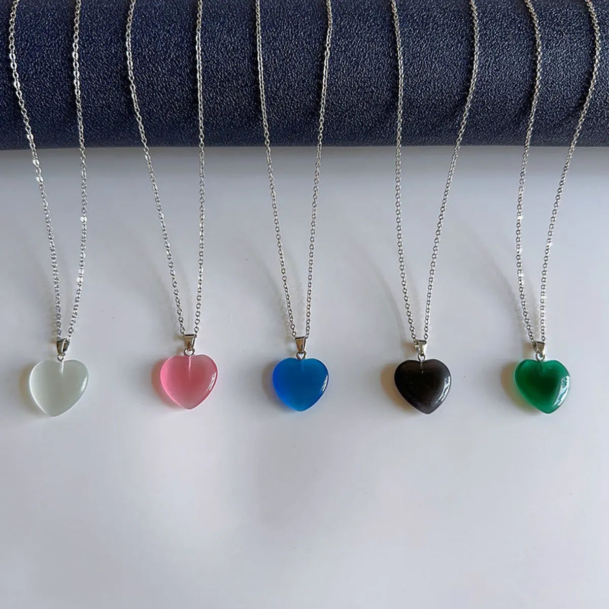 Simple Style Heart Shape Opal Titanium Steel Chain Pendant Necklace