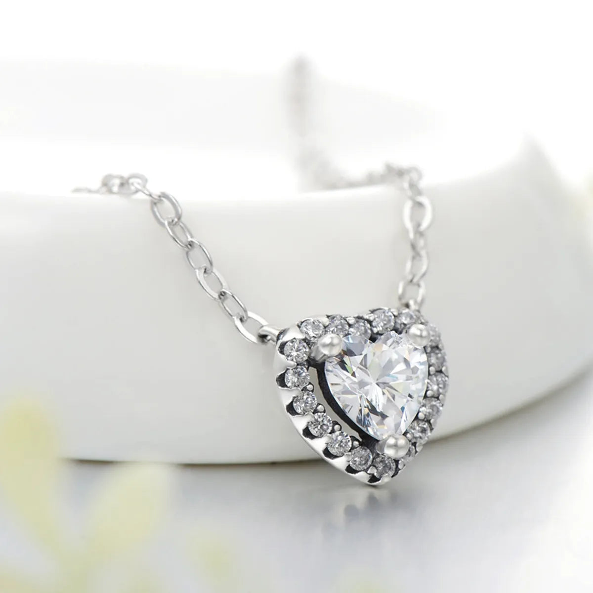 Simple Style Heart Shape Silver Plating Inlay Zircon Necklace 1 Piece