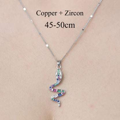 Simple Style Heart Shape Snake Lock Copper Plating Inlay Zircon Pendant Necklace