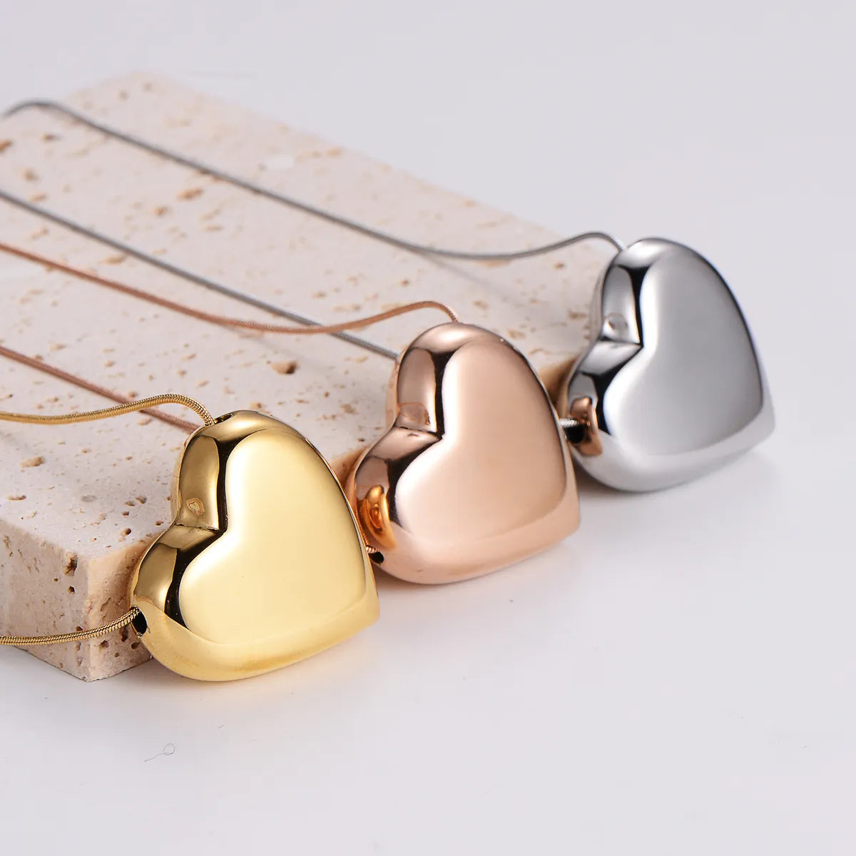 Simple Style Heart Shape Stainless Steel 18k Gold Plated Pendant Necklace