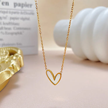 Simple Style Heart Shape Stainless Steel Inlay Shell Necklace