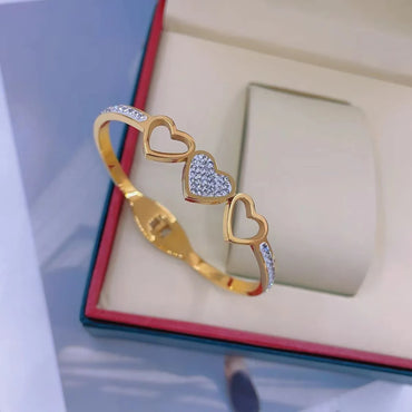 Simple Style Heart Shape Stainless Steel Inlay Zircon Bangle