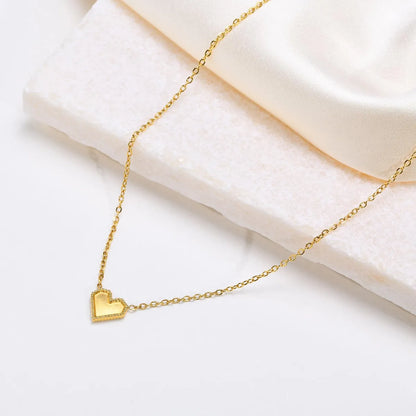 Simple Style Heart Shape Stainless Steel Pendant Necklace In Bulk