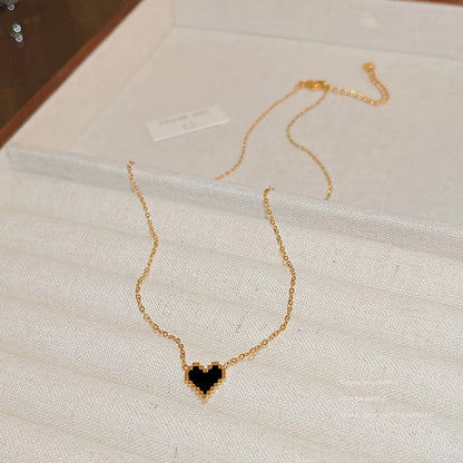 Simple Style Heart Shape Titanium Steel 18k Gold Plated Pendant Necklace