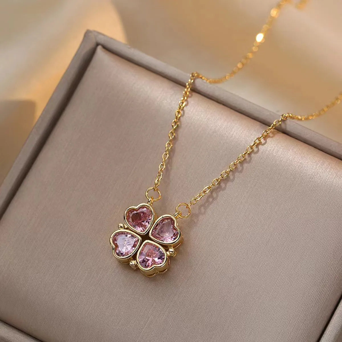 Simple Style Heart Shape Titanium Steel Inlay Rhinestones Women'S Pendant Necklace