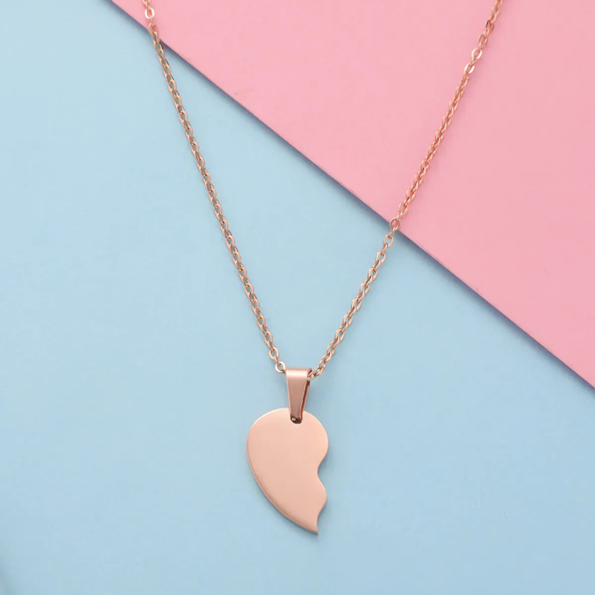 Simple Style Heart Shape Titanium Steel Necklace