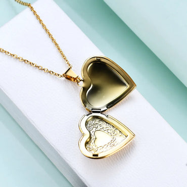 Simple Style Heart Shape Titanium Steel Plating Metal Necklace