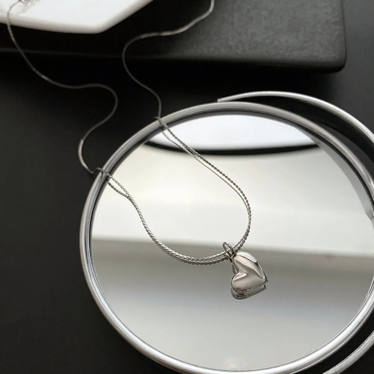 Simple Style Heart Shape Titanium Steel Plating Necklace