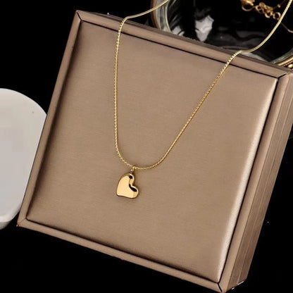 Simple Style Heart Shape Titanium Steel Plating Pendant Necklace 1 Piece