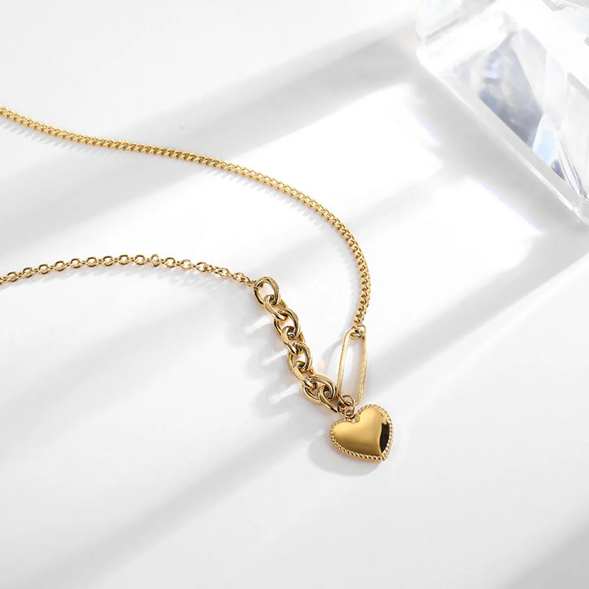 Simple Style Heart Shape Titanium Steel Plating Pendant Necklace