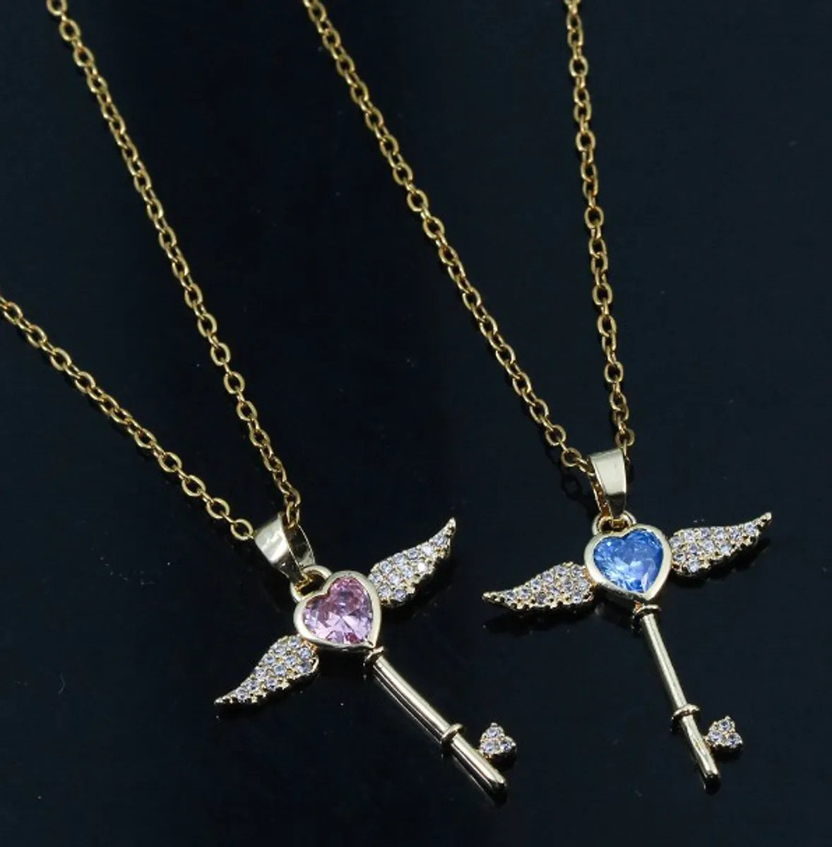 Simple Style Heart Shape Wings Key Titanium Steel Copper Plating Inlay Zircon Pendant Necklace