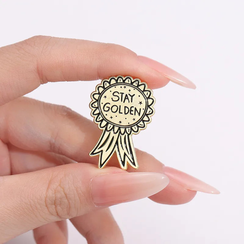 Simple Style IG Style Medal Letter Zinc Alloy Plating Unisex Brooches