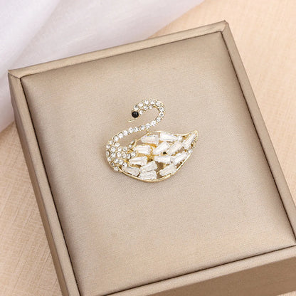 Simple Style Insect Flower Bow Knot Alloy Inlay Zircon Women'S Brooches