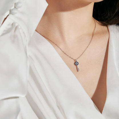 Simple Style Key Sterling Silver Inlay Zircon Pendant Necklace