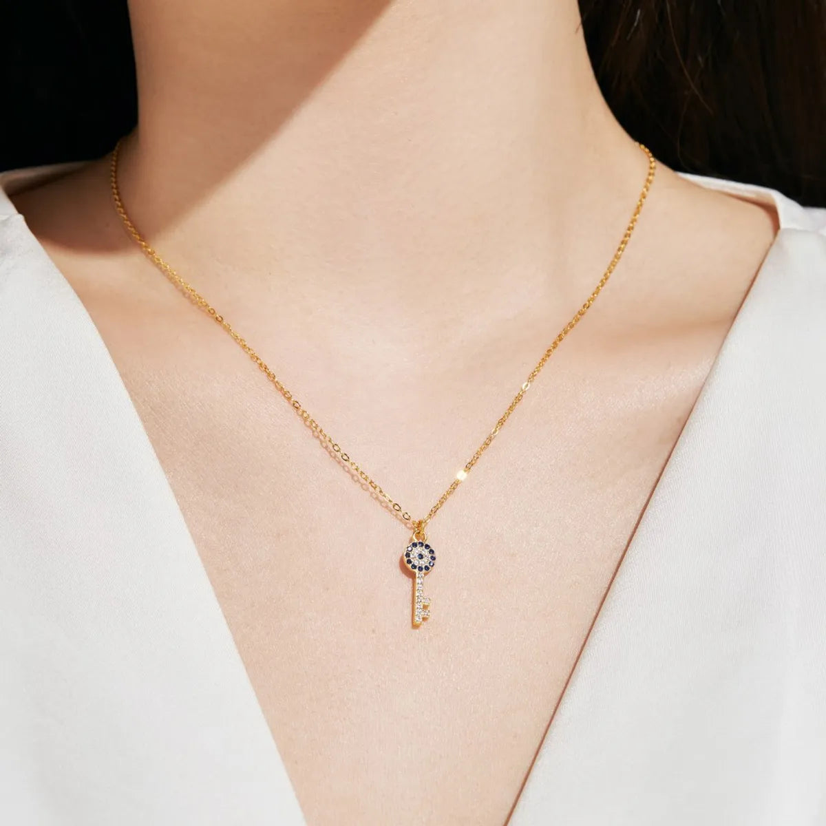 Simple Style Key Sterling Silver Inlay Zircon Pendant Necklace