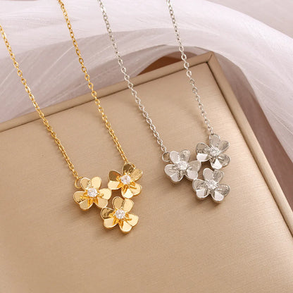 Simple Style Leaf Stainless Steel Inlay Rhinestones Pendant Necklace