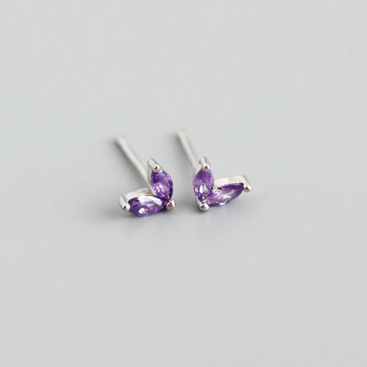 Simple Style Leaf Sterling Silver Inlay Zircon Ear Studs 1 Pair