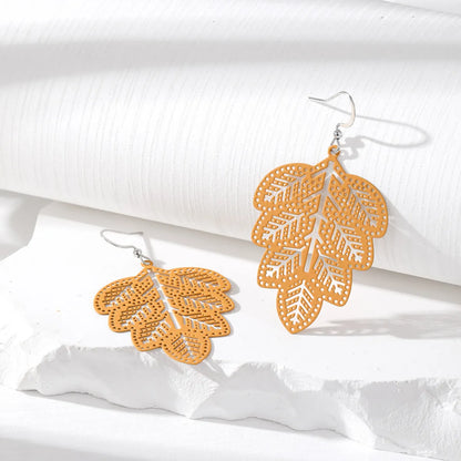 Simple Style Leaves Alloy Hollow Out Women's Drop Earrings