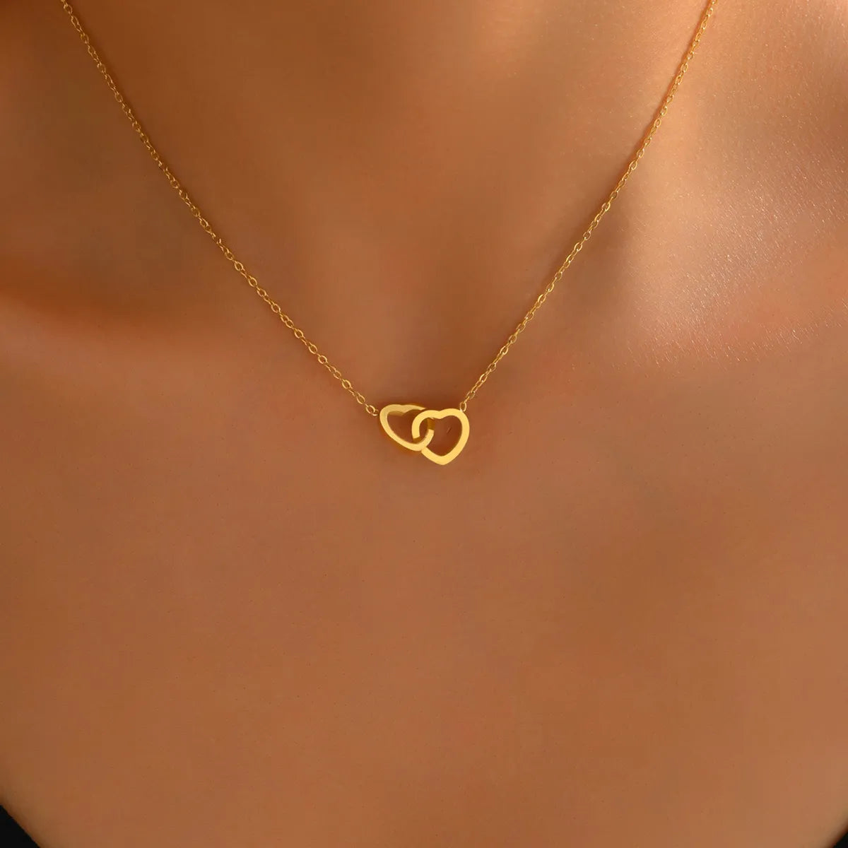 Simple Style Letter Square Heart Shape Stainless Steel Plating Inlay Shell 18k Gold Plated Necklace