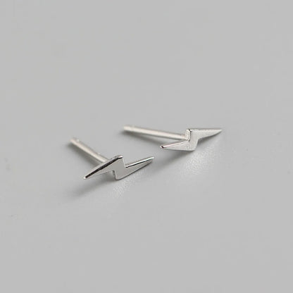 Simple Style Lightning Sterling Silver Polishing Ear Studs 1 Pair