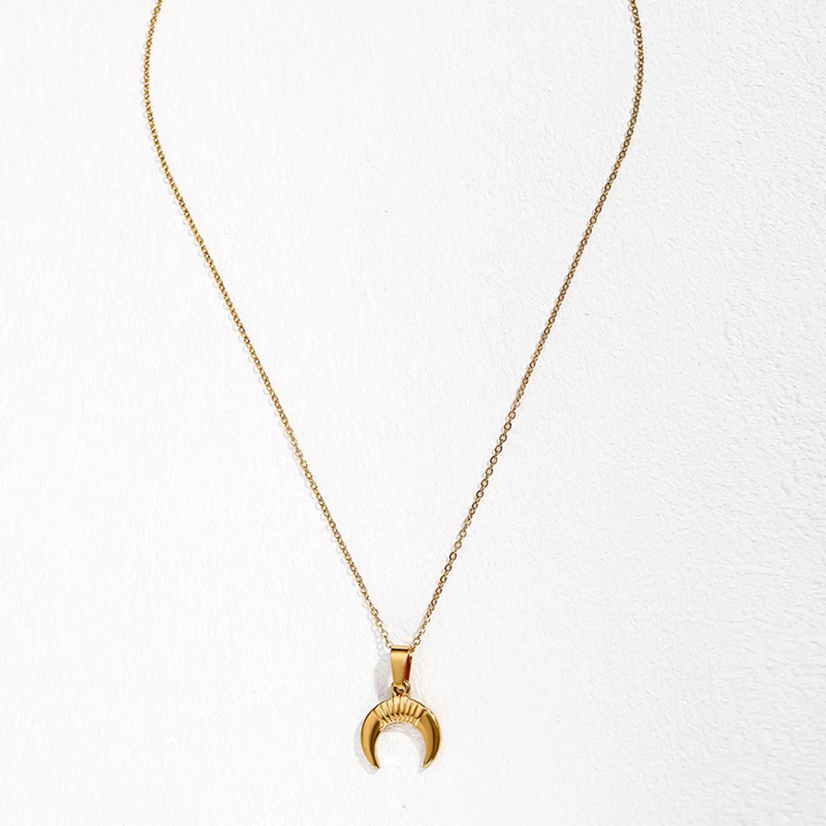 Simple Style Moon Stainless Steel Pendant Necklace