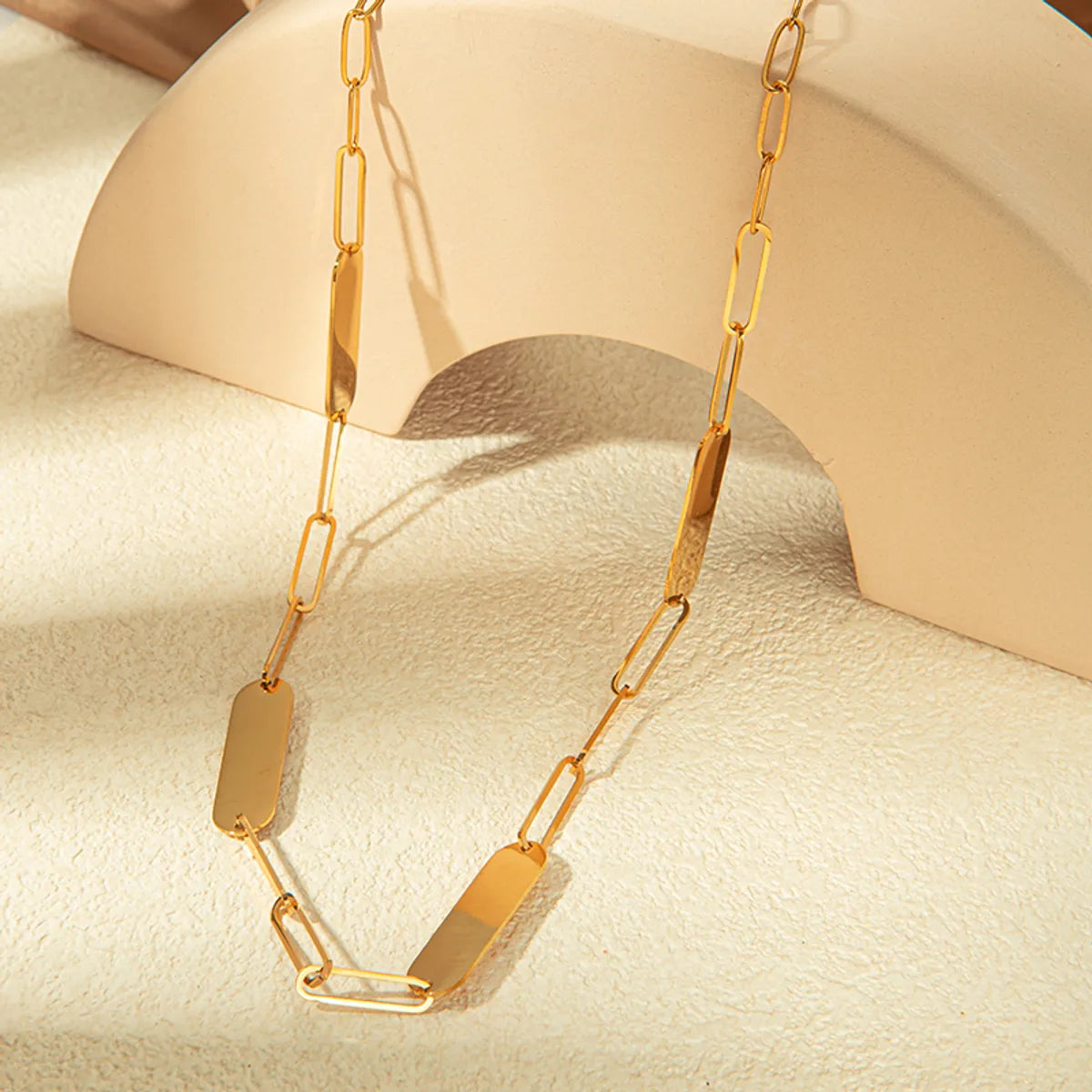 Simple Style Oval Stainless Steel Plating Necklace