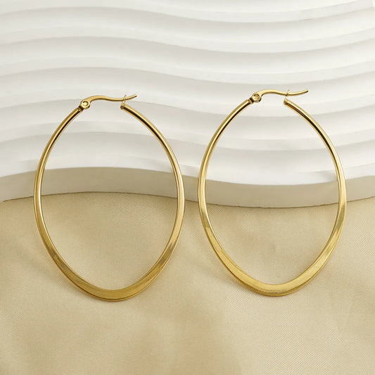 Simple Style Oval Titanium Steel Plating Earrings 1 Pair