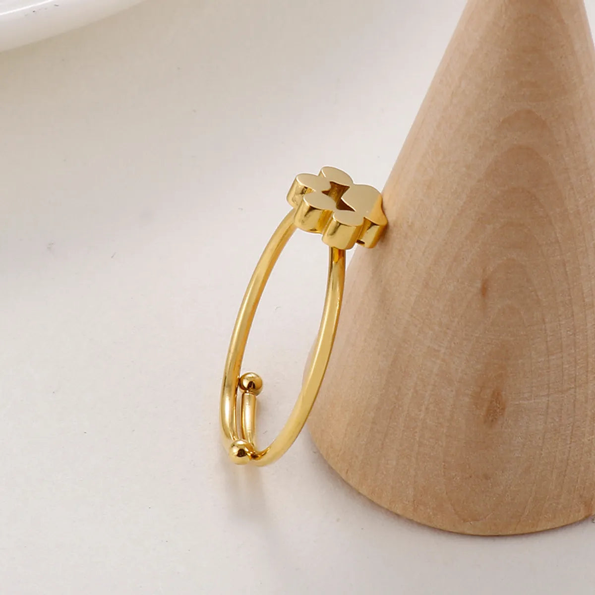 Simple Style Paw Print Solid Color Stainless Steel Polishing Gold Plated Rings 1 Piece