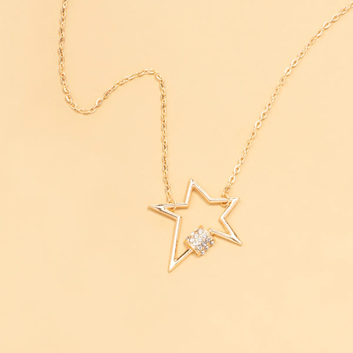 Simple Style Pentagram Alloy Plating Inlay Rhinestone Pendant Necklace